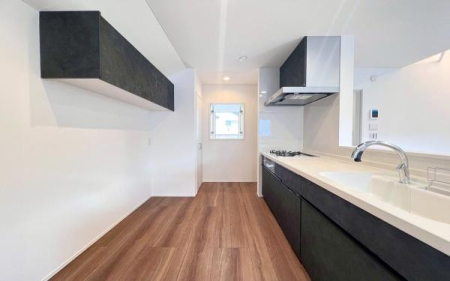 �_�ސ쌧���l�s�h��ѓ����̐V�z��ˌ��ẴL�b�`��