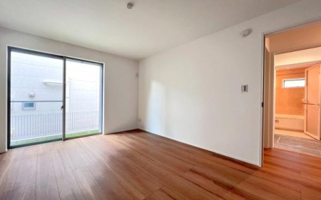 �_�ސ쌧���l�s�h��ѓ����̐V�z��ˌ��Ă̎q������