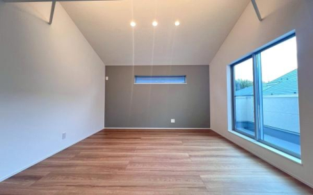 �_�ސ쌧���l�s�h��ѓ����̐V�z��ˌ��Ẵ��r���O