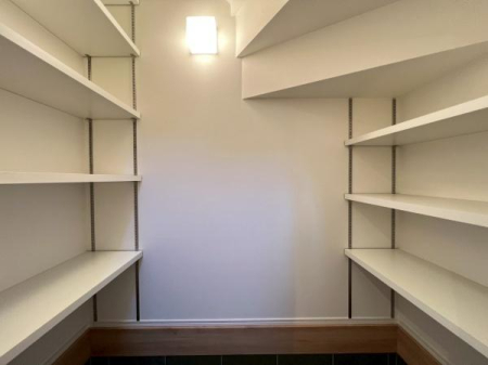 �_�ސ쌧���l�s�h��ѓ����̐V�z��ˌ��Ă̎��[