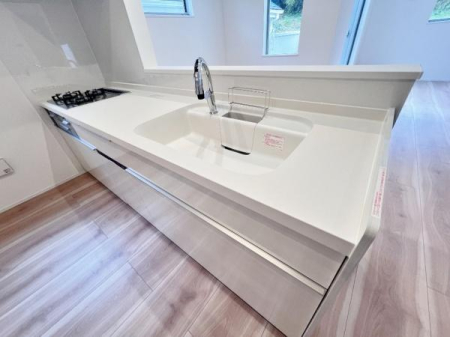 �_�ސ쌧���l�s�h��ѓ����̐V�z��ˌ��ẴL�b�`��