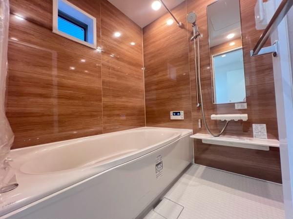 �_�ސ쌧���l�s�h��ѓ����̐V�z��ˌ��Ă̗���