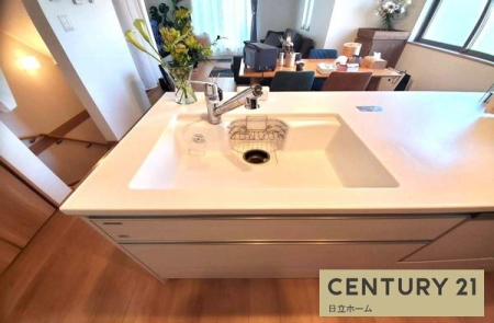 �_�ސ쌧���l�s����R����3���ڂ̒��È�ˌ��ẴL�b�`��