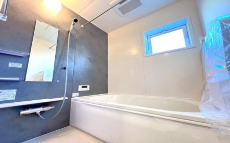 �_�ސ쌧������s�����u2���ڂ̐V�z��ˌ��Ă̗���