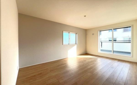 �_�ސ쌧������s�����u2���ڂ̐V�z��ˌ��Ă̗m��