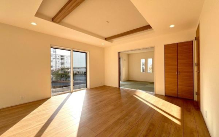 �_�ސ쌧������s�����u2���ڂ̐V�z��ˌ��Ẵ��r���O