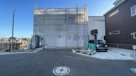 �_�ސ쌧���l�s���J�扺���J2���ڂ̐V�z��ˌ��Ă̌��n�O�ώʐ^