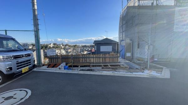 �_�ސ쌧���l�s���J�扺���J2���ڂ̐V�z��ˌ��Ă̌��n�O�ώʐ^