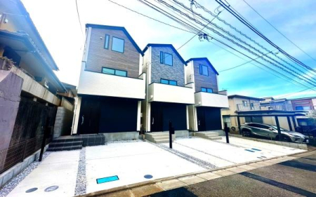 �_�ސ쌧���s���Ë抁�P�J3���ڂ̐V�z��ˌ��Ă̌��n�O�ώʐ^