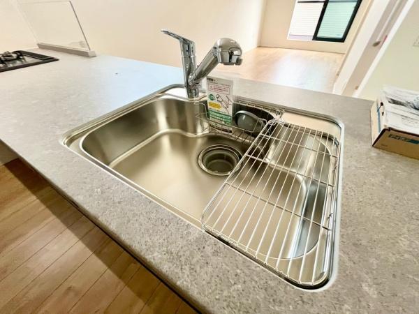 �_�ސ쌧���s���Ë抁�P�J3���ڂ̐V�z��ˌ��ẴL�b�`��