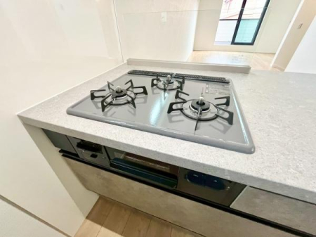 �_�ސ쌧���s���Ë抁�P�J3���ڂ̐V�z��ˌ��ẴL�b�`��