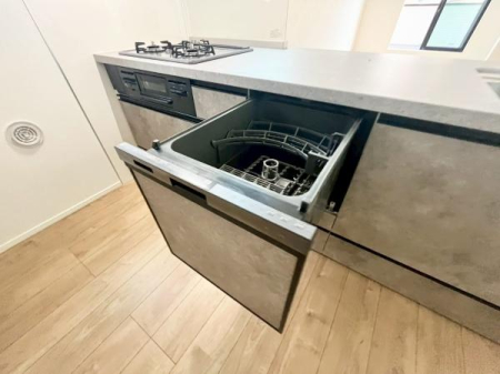 �_�ސ쌧���s���Ë抁�P�J3���ڂ̐V�z��ˌ��ẴL�b�`��