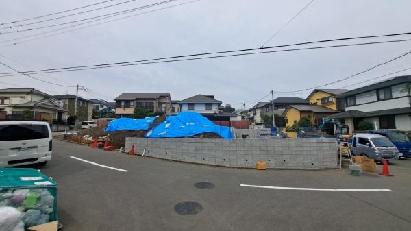 �_�ސ쌧���l�s�����Z�Y3���ڂ̐V�z��ˌ��Ă̂��̑����n