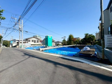 �_�ސ쌧���l�s�ۓy�P�J�挎����̐V�z��ˌ��Ă̑O�ʓ��H�܂ތ��n�ʐ^