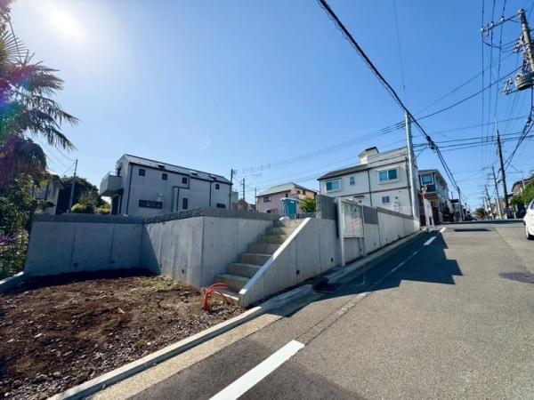 �_�ސ쌧���l�s�ۓy�P�J�挎����̐V�z��ˌ��Ă̏Z�˂���̒��]�ʐ^