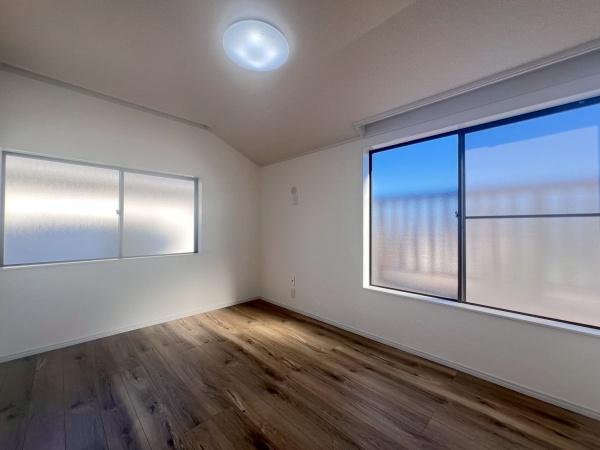 �_�ސ쌧���l�s��q��ꓪ1���ڂ̒��È�ˌ��Ă̐Q��