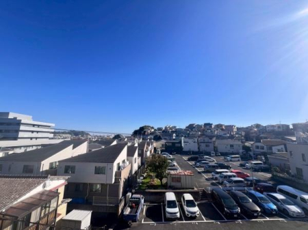 �_�ސ쌧���l�s��q��ꓪ1���ڂ̒��È�ˌ��Ă̏Z�˂���̒��]�ʐ^