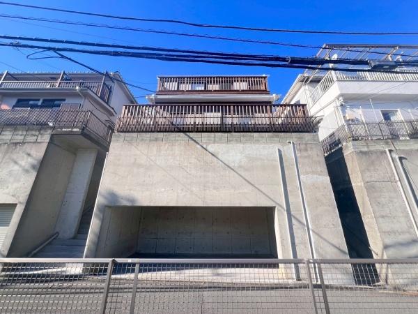 �_�ސ쌧���l�s��q��ꓪ1���ڂ̒��È�ˌ��Ă̌��n�O�ώʐ^