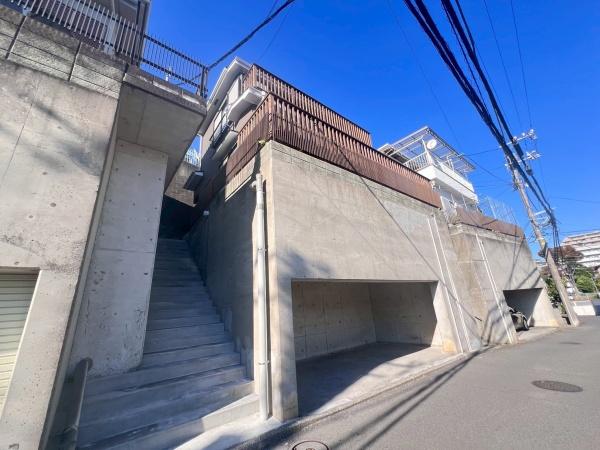 �_�ސ쌧���l�s��q��ꓪ1���ڂ̒��È�ˌ��Ă̂��̑����n