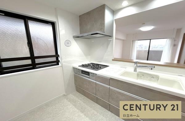 �_�ސ쌧���l�s�ߌ��撪�c��3���ڂ̒��Ã}���V�����̃L�b�`��