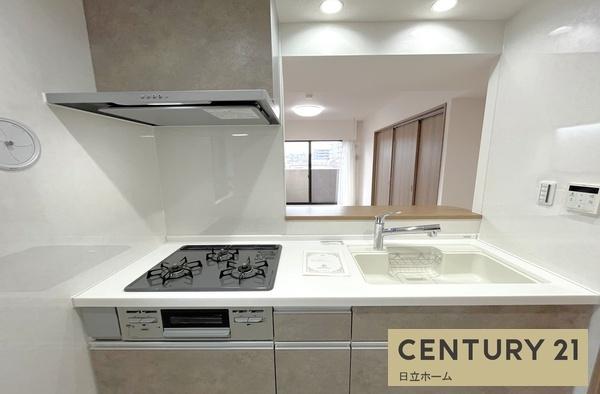 �_�ސ쌧���l�s�ߌ��撪�c��3���ڂ̒��Ã}���V�����̃L�b�`��