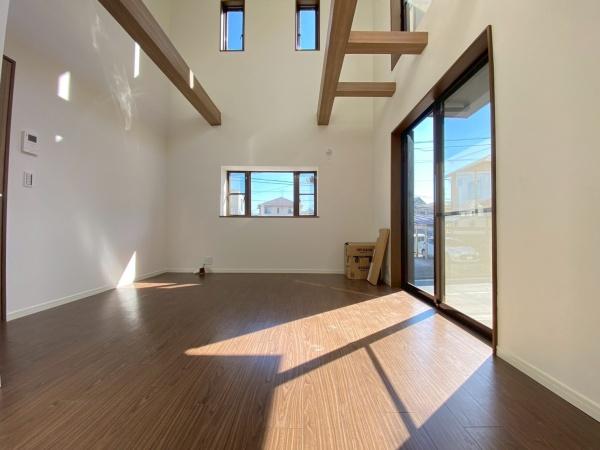 �_�ސ쌧���l�s�˒ˋ�앑��3���ڂ̒��È�ˌ��Ẵ��r���O