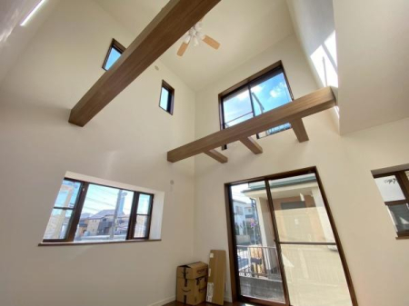 �_�ސ쌧���l�s�˒ˋ�앑��3���ڂ̒��È�ˌ��Ẵ��r���O