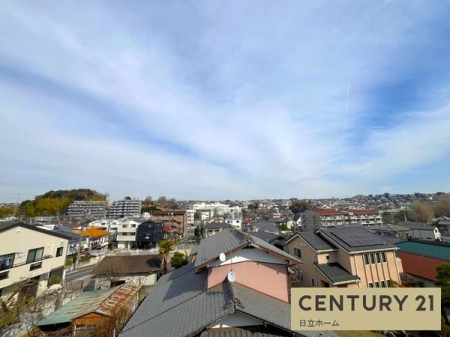 �_�ސ쌧���l�s�`����i�J5���ڂ̐V�z��ˌ��Ă̏Z�˂���̒��]�ʐ^