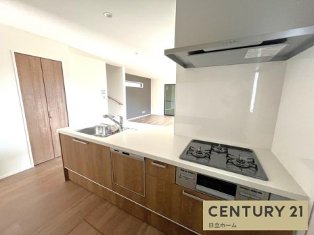 �_�ސ쌧���l�s�`����i�J5���ڂ̐V�z��ˌ��ẴL�b�`��