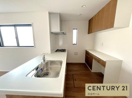 �_�ސ쌧���l�s�`����i�J5���ڂ̐V�z��ˌ��ẴL�b�`��