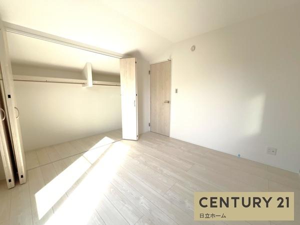 �_�ސ쌧���l�s�`����i�J5���ڂ̐V�z��ˌ��Ă̐Q��