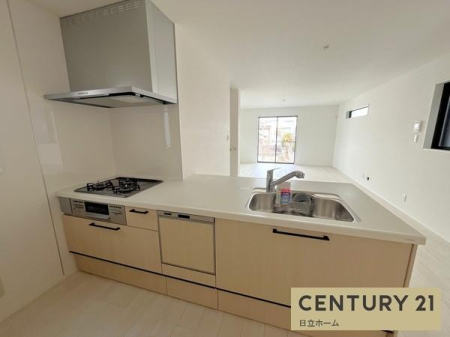 �_�ސ쌧���l�s�`����i�J5���ڂ̐V�z��ˌ��ẴL�b�`��