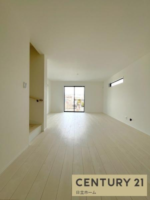 �_�ސ쌧���l�s�`����i�J5���ڂ̐V�z��ˌ��Ẵ��r���O