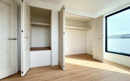 �_�ސ쌧���s������㕽�Ԃ̐V�z��ˌ��Ă̎��[