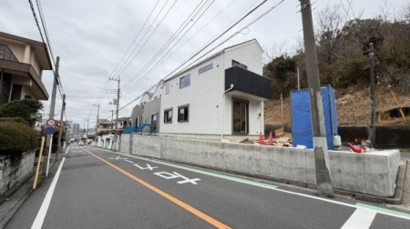 �_�ސ쌧���l�s��q��X���u1���ڂ̐V�z��ˌ��Ă̌��n�O�ώʐ^