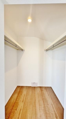 �_�ސ쌧���l�s���V�����̐V�z��ˌ��Ă̎��[