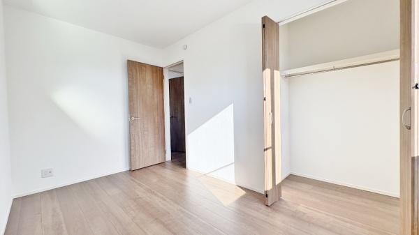 �_�ސ쌧���l�s���V�����̐V�z��ˌ��Ă̗m��