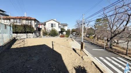 �_�ސ쌧���l�s�˒ˋ撹���u�̓y�n�̌��n�y�n�ʐ^