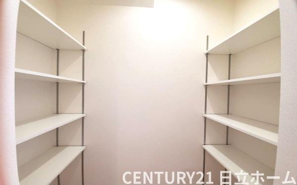 �_�ސ쌧���l�s���J�搣�J6���ڂ̐V�z��ˌ��Ă̎��[