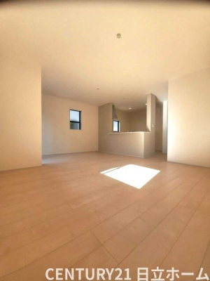 �_�ސ쌧���l�s���J�搣�J6���ڂ̐V�z��ˌ��Ẵ��r���O