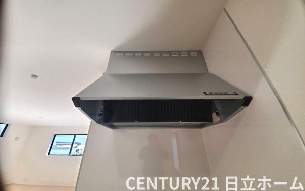 �_�ސ쌧���l�s���J�搣�J6���ڂ̐V�z��ˌ��ẴL�b�`��