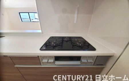 �_�ސ쌧���l�s���J�搣�J6���ڂ̐V�z��ˌ��ẴL�b�`��