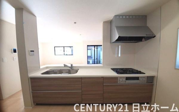 �_�ސ쌧���l�s���J�搣�J6���ڂ̐V�z��ˌ��ẴL�b�`��