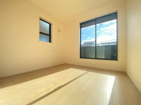 �_�ސ쌧���l�s�h��j�䐼1���ڂ̐V�z��ˌ��Ă̗m��