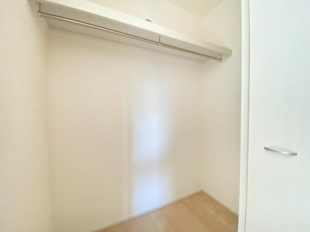 �_�ސ쌧���l�s�h��j�䐼1���ڂ̐V�z��ˌ��Ă̎��[