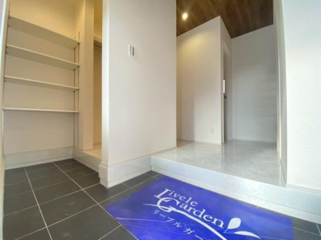 �_�ސ쌧���l�s�h��j�䐼1���ڂ̐V�z��ˌ��Ă̌���