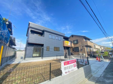 �_�ސ쌧���l�s�h��j�䐼1���ڂ̐V�z��ˌ��Ă̂��̑����n