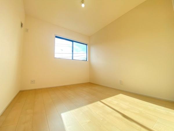 �_�ސ쌧���l�s�h��j�䐼1���ڂ̐V�z��ˌ��Ă̗m��