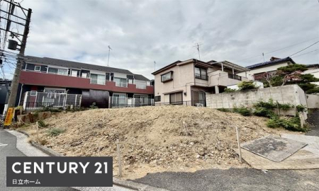 �_�ސ쌧���l�s�`��扺�i�J6���ڂ̐V�z��ˌ��Ă̑O�ʓ��H�܂ތ��n�ʐ^