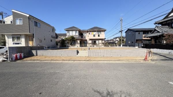 �_�ސ쌧���l�s�`�������R3���ڂ̐V�z��ˌ��Ă̌��n�O�ώʐ^